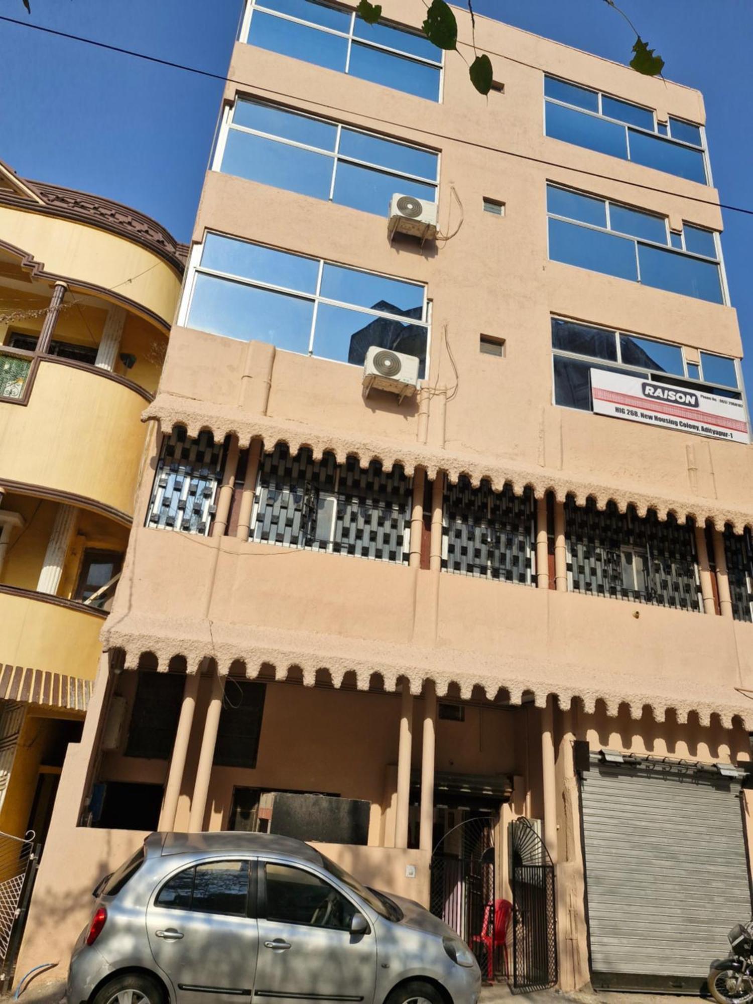 Raison Hotel جمشيدبور المظهر الخارجي الصورة